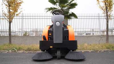 如何保養(yǎng)你的榮事達(dá)電動(dòng)掃地車 如何保養(yǎng)你的榮事達(dá)電動(dòng)掃地車.jpg